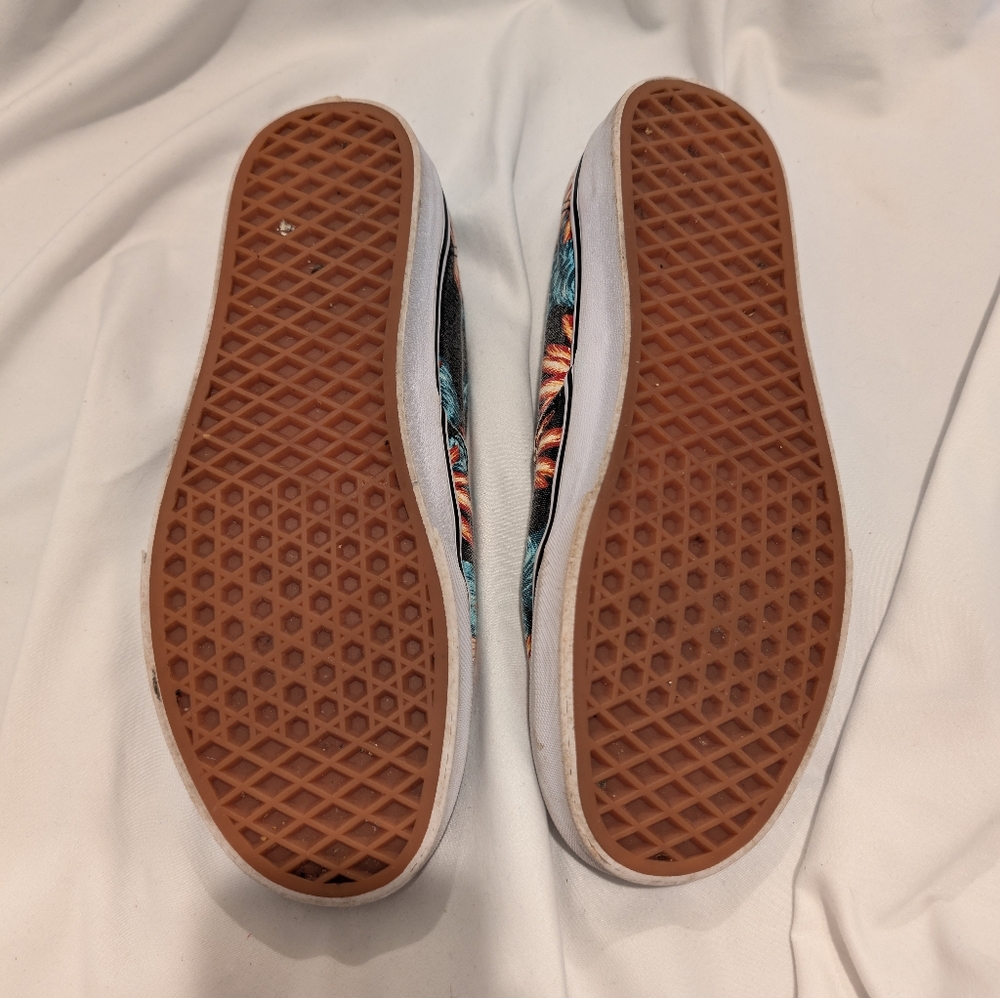 Van Authentic - Picture 9 of 10